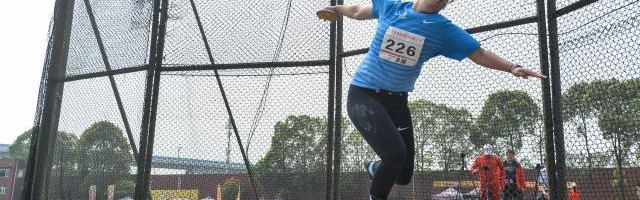 世界杯客户端安装包-女子铁饼仅一人晋级 山东姑娘冯彬出局后流泪不甘